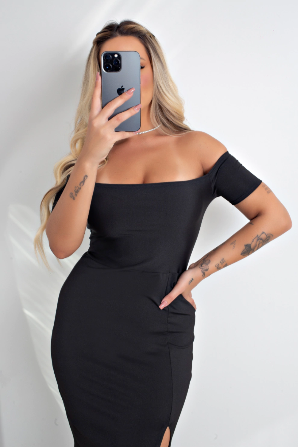 Vestido Longo Tubinho Ombro a Ombro com Fenda Preto - Image 5