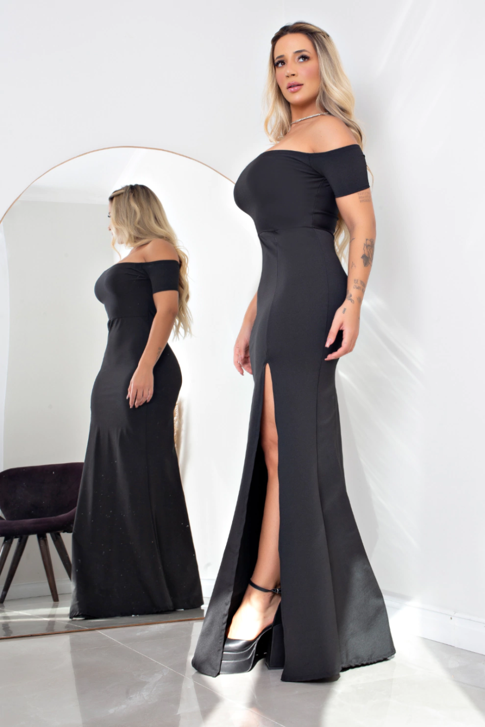 Vestido Longo Tubinho Ombro a Ombro com Fenda Preto - Image 3